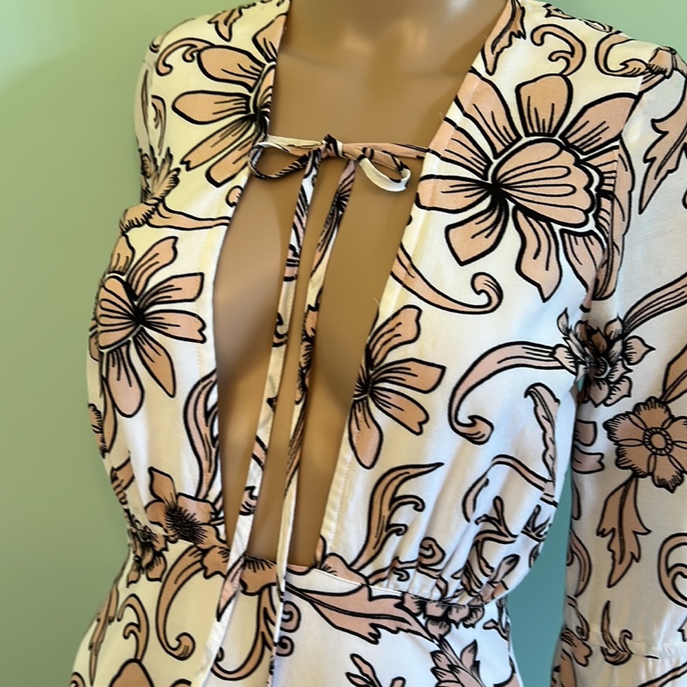 🩷 For Love and Lemons Ayla Dress - Picture 9 of 13